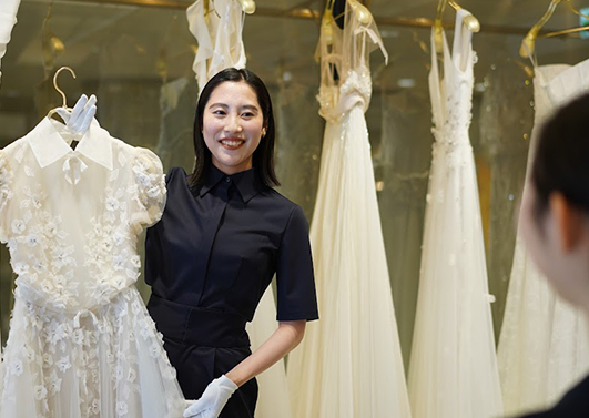 ドレスコーディネーター兼採用リクルーターの永江希歩(ながえきほ)