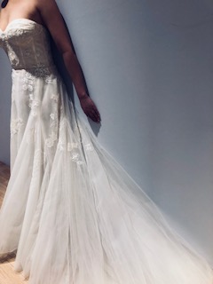 【新作】Monique Lhuillier（モニーク・ルイリエ） ソフトマーメイドライン