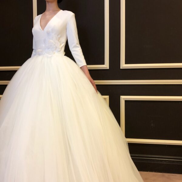 新作ドレスのご紹介 ～VIKTOR＆ROLF Mariage(ヴィクターアンドロルフマリアージュ)～