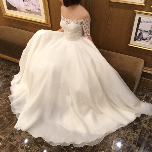 新作ドレスのご紹介～ＲＥＥＭ　ＡＣＲＡ（リームアクラ）～