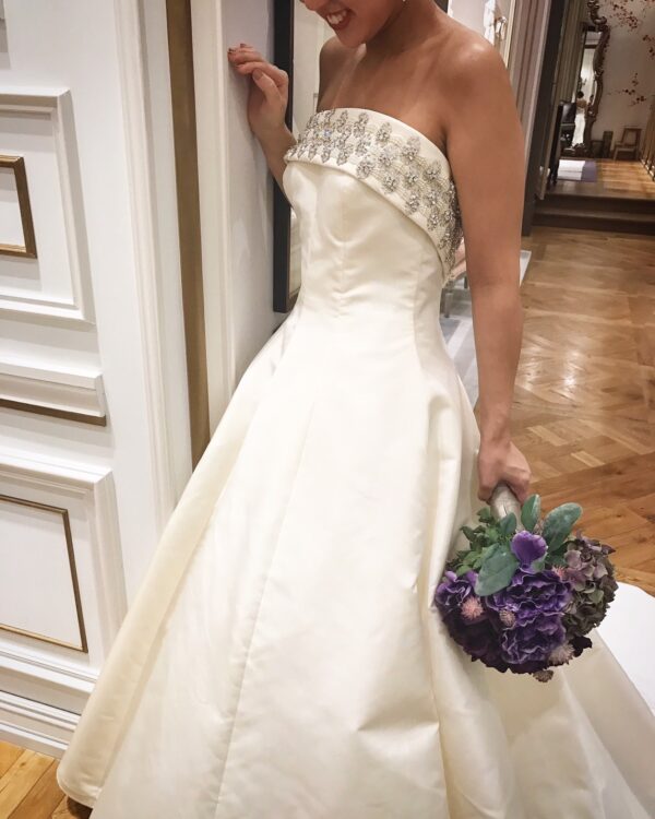 新作ウェディングドレスの紹介 ～ AMSALE（アムサーラ)～