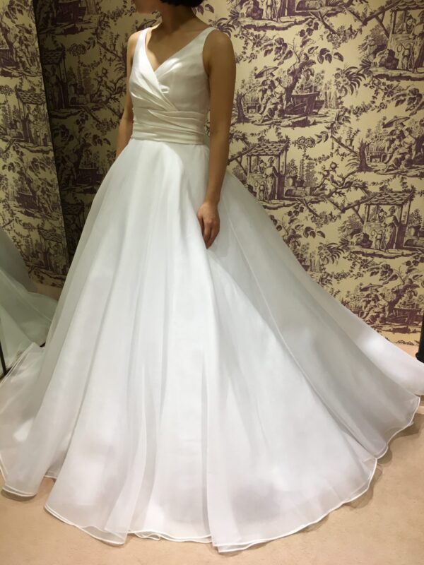 新作ウェディングドレスのご紹介 ～ANTONIO RIVA（アントニオ・リーヴァ）～