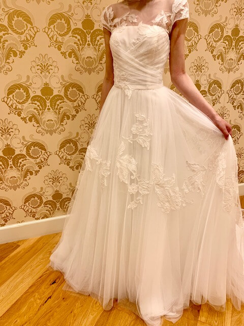 新作ウェディングドレスのご紹介～AMSALE（アムサーラ）～