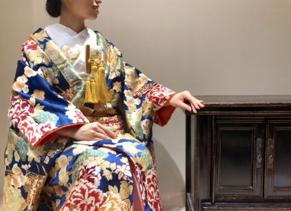 新作色打掛のご紹介～紺色の色打掛～