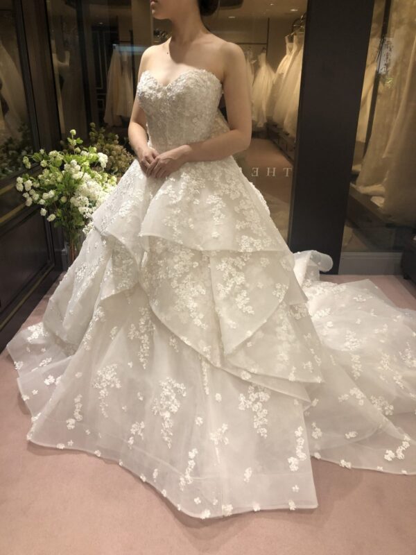 新作ドレスのご紹介～Monique Lhuillier（モニーク・ルイリエ）～