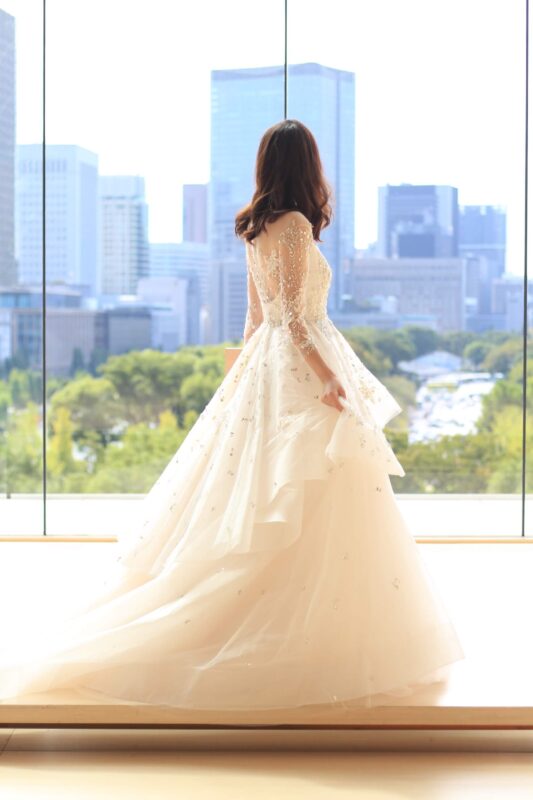 ウェディングドレスのご紹介～Monique Lhuillier(モニーク・ルイリエ) Glisten～ at パレスホテル東京