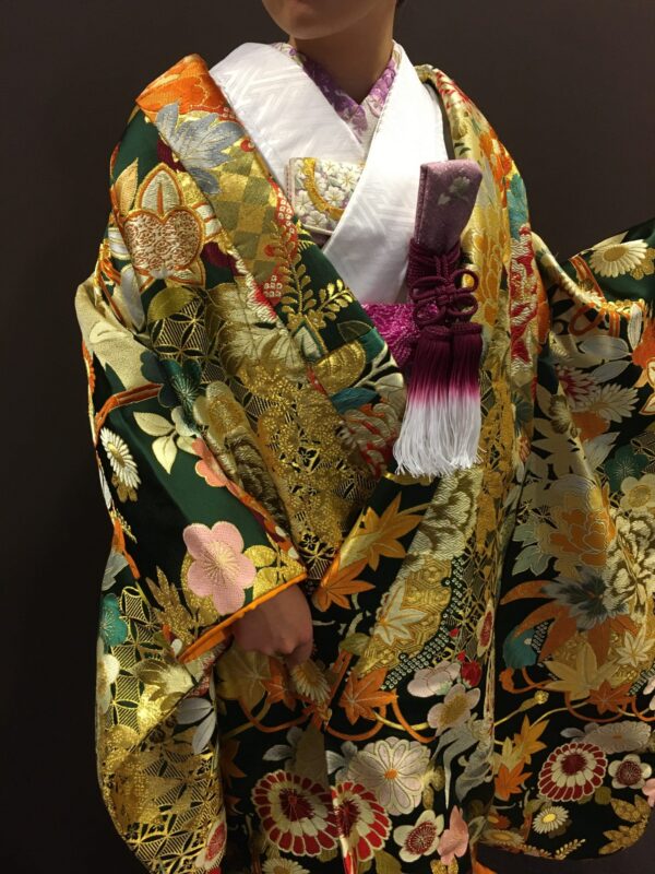 和装コーディネートのご紹介～色打掛～