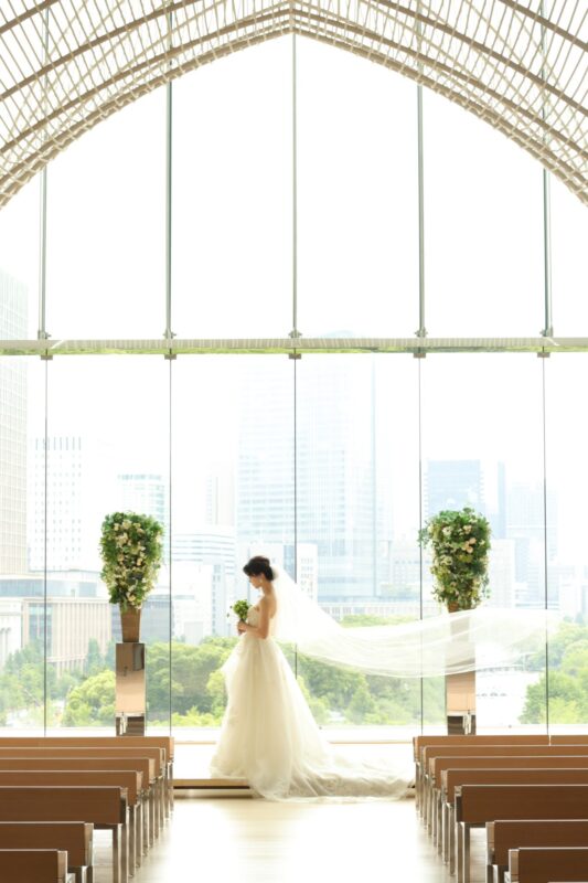 パレスホテル東京におすすめのウェディングドレス～チャペル・テラス～