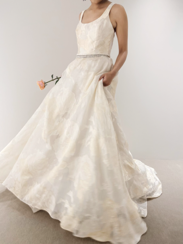 カラードレスのご紹介～AMSALE（アムサーラ）Zadie～