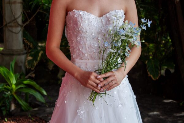 THE LUIGANS Spa & Resort（ザ・ルイガンズ.スパ＆リゾート）前撮りの魅力～Mira Zwillinger（ミラ・ズウィリンガー）Whisper～