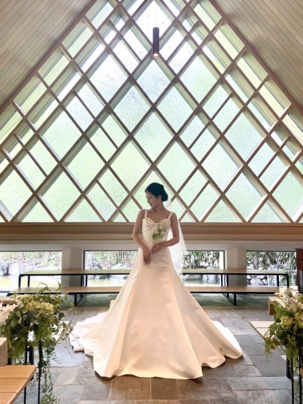 THE GARDEN ORIENTAL OSAKA（ザ・ガーデン・オリエンタル・オオサカ）におすすめのコーディネートのご紹介～ウェディングドレス・色打掛～