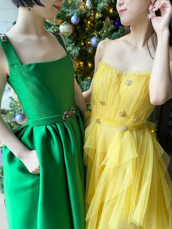 Reem Acra（リーム・アクラ）新作カラードレスのご紹介