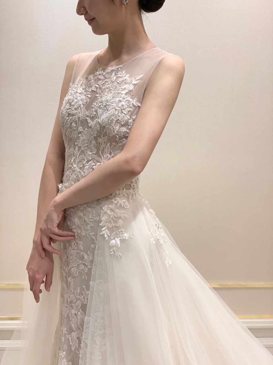 お譲りします✨トリートドレッシング♡blissmoniquelhuillier✨ BLISS Monique Lhuillier （ブリス モニーク・ルイリエ）販売