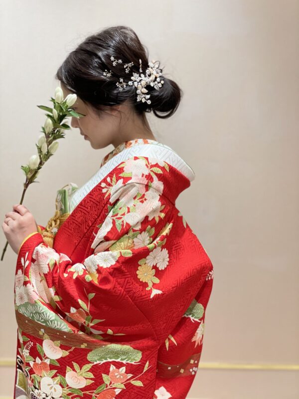 赤地の色打掛　〜和装のコーディネートのご紹介〜