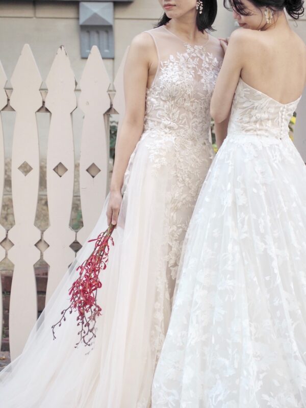 BLISS Monique Lhuillier（ブリス モニーク・ルイリエ）販売ウェディングドレスのご紹介