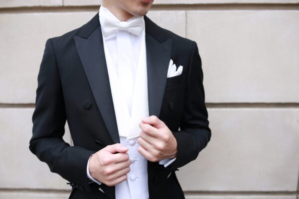 フォーマルウェアのご紹介～燕尾服～