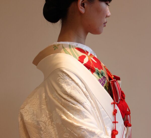 白無垢×赤色の本振袖～和装コーディネートのご紹介～　