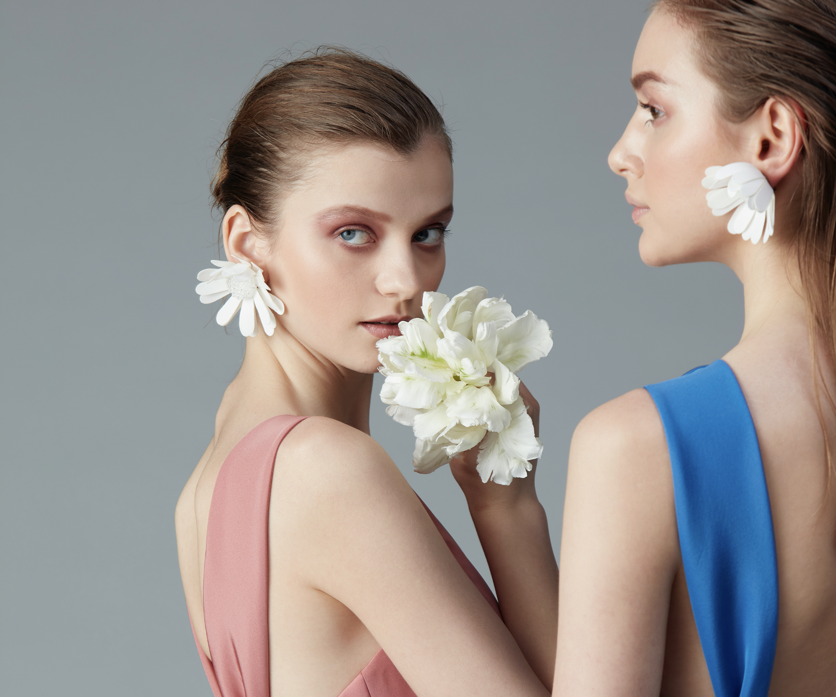 THE TREAT DRESSING限定　AMSALE（アムサーラ）カラードレス入荷のお知らせ