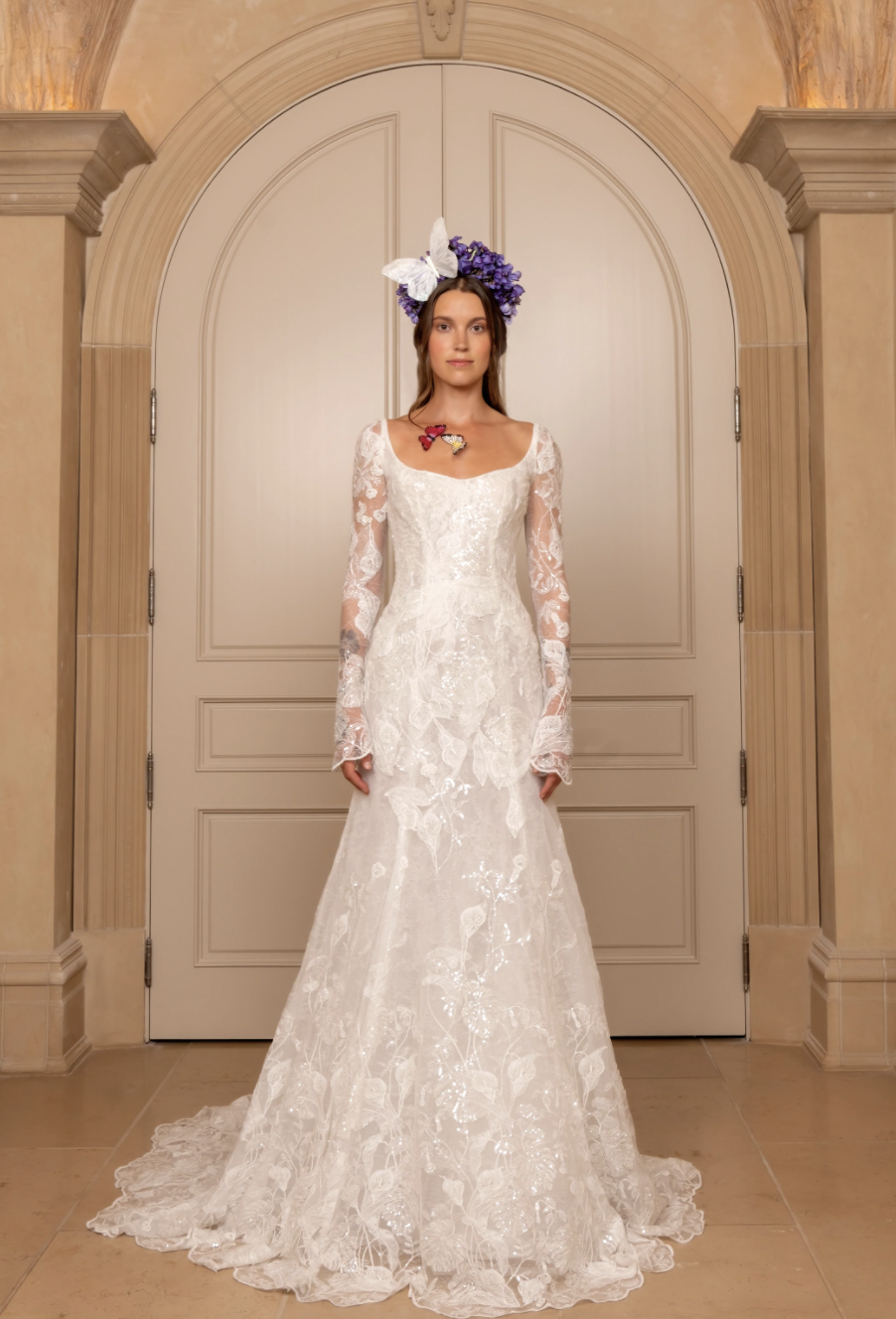 ザトリートドレッシングが取り扱うリームアクラの新作ウェディングドレス