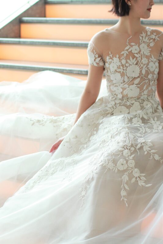 パレスホテル東京におすすめのウェディングドレスのご紹介～Reem Acra(リーム アクラ)～