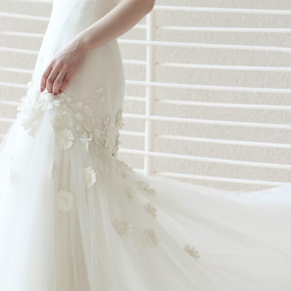 パレスホテル東京のチャペルでの前撮りにおすすめのウェディングドレスのご紹介〜VIKTOR＆ROLF MARIAGE（ヴィクター アンド ロルフ マリアージュ）〜