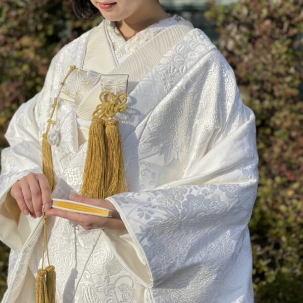 相楽園の結婚式におススメの新作白無垢と和装小物のご紹介