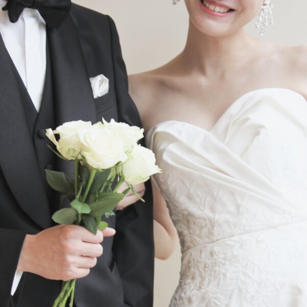 Calolina Herrera（キャロリーナ ヘレラ）新作ウェディングドレスのご紹介