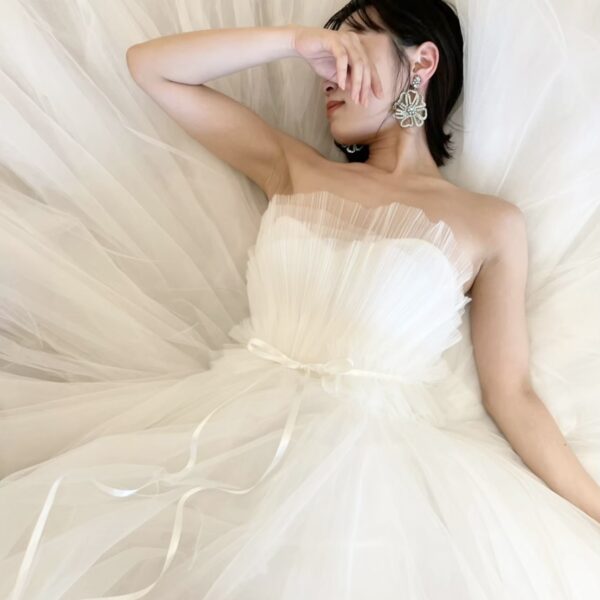 新作ウェディングドレスのご紹介～AMSALE(アムサーラ)～