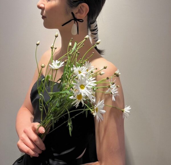 神戸エリア限定のブラックのカラードレスのご紹介〜TREAT MAISON（トリート メゾン）〜