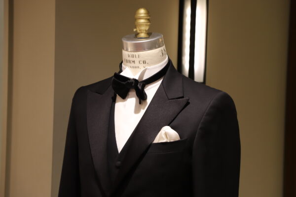 オーダータキシードを心斎橋でお探しの方へ！