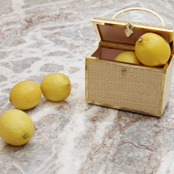 提携外の会場で結婚式を挙げられるお客様へお知らせ