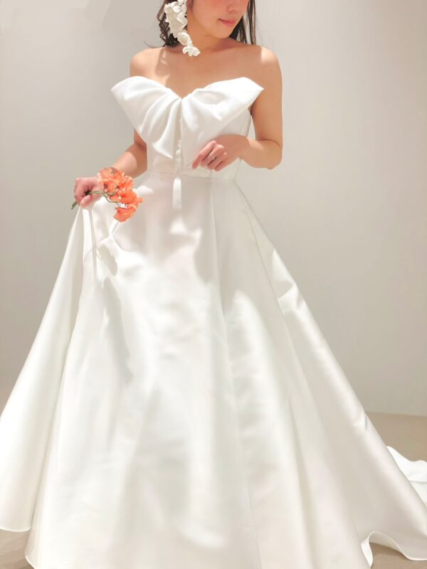 Lela Rose(レラ ローズ)より新作ウェディングドレスのご紹介