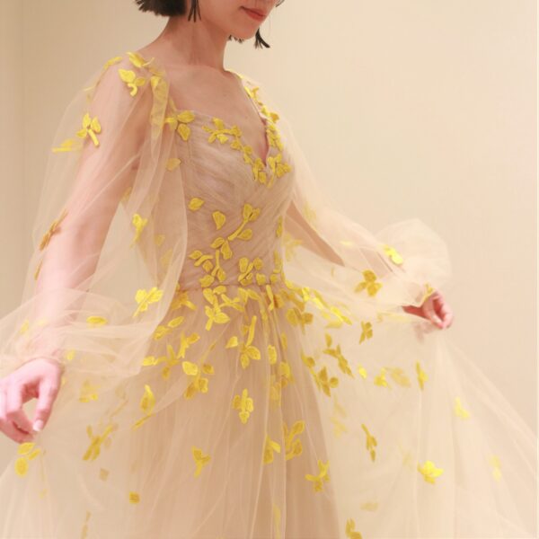 新作カラードレスのご紹介２〜Monique Lhuillier（モニーク ルイリエ）〜 トレンドで叶えるおしゃれなお色直し