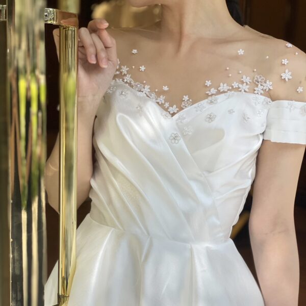 新作ウェディングドレスのご紹介～LIZ MARTINEZ（リズ マルチネス）～