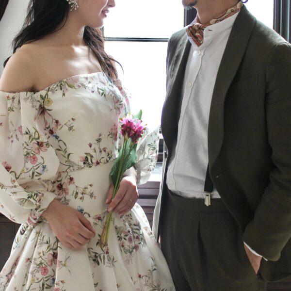 フォーチュンガーデン京都でクラシックな結婚式を控える花嫁におすすめのウェディングドレス・カラードレスのご紹介