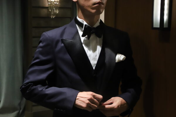 新郎タキシードのご紹介 ネイビー・ブルーについて