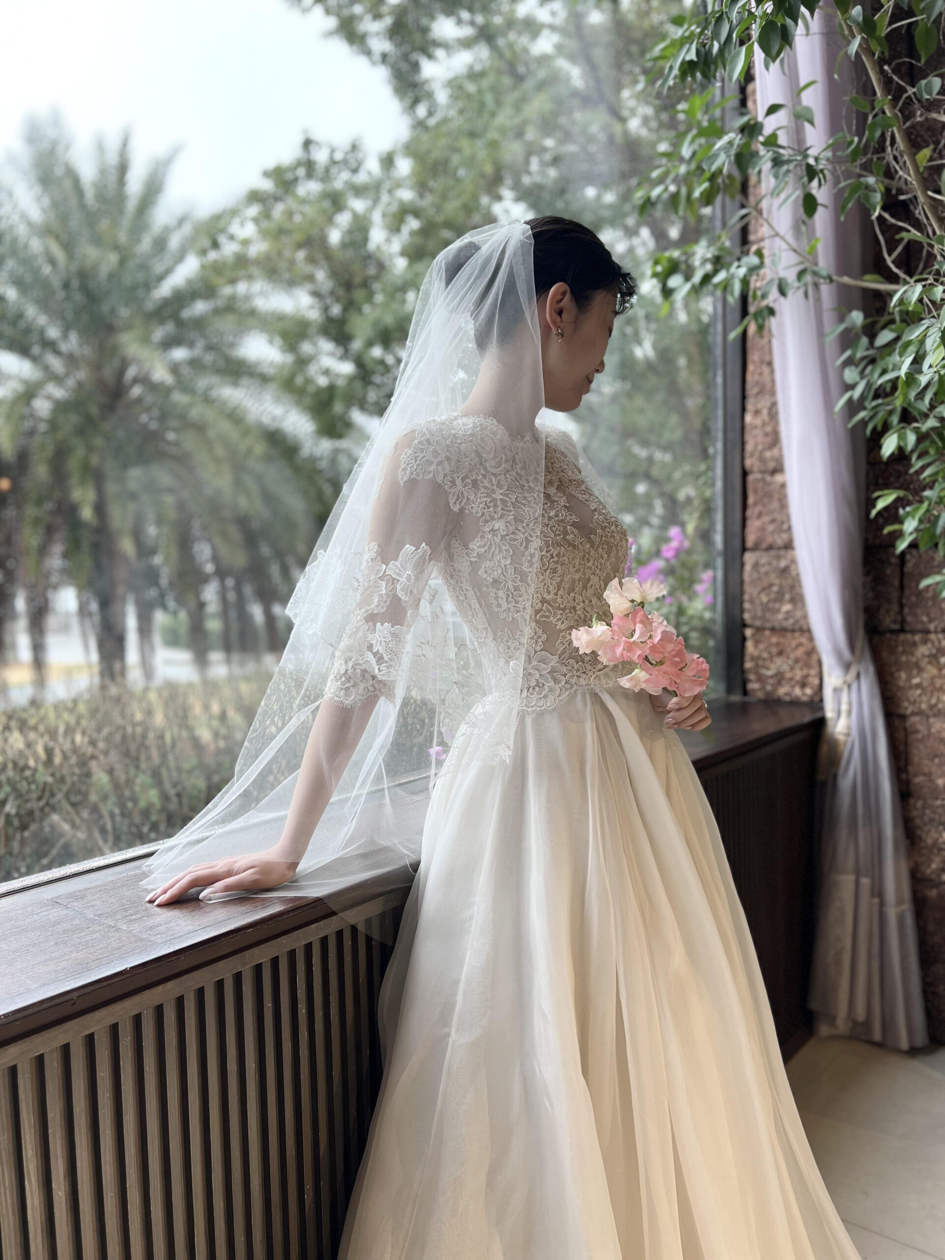 結婚式におすすめしたい Monique Lhuillier BLISS（モニーク ルイリエ