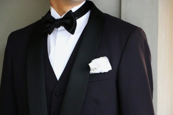 TREAT Gentleman（トリート ジェントルマン）よりネイビータキシードのご紹介
