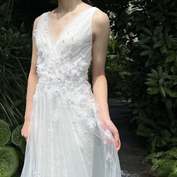 LIZ MARTINEZ（リズ マルチネス）の新作ウェディングドレスのご紹介