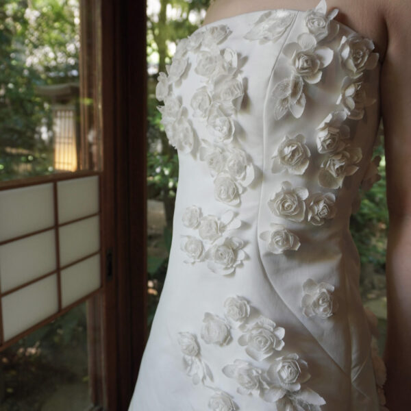 料亭 河文での結婚式におすすめのLela Rose（レラ ローズ）のウェディングドレス