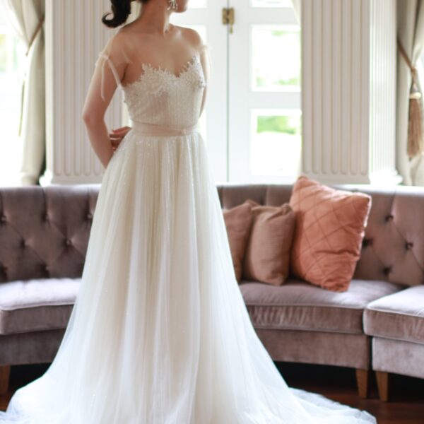 赤坂プリンスクラシックハウスの前撮りにおすすめのウェディングドレスのご紹介～LIZ MARTINEZ（リズ マルチネス）～