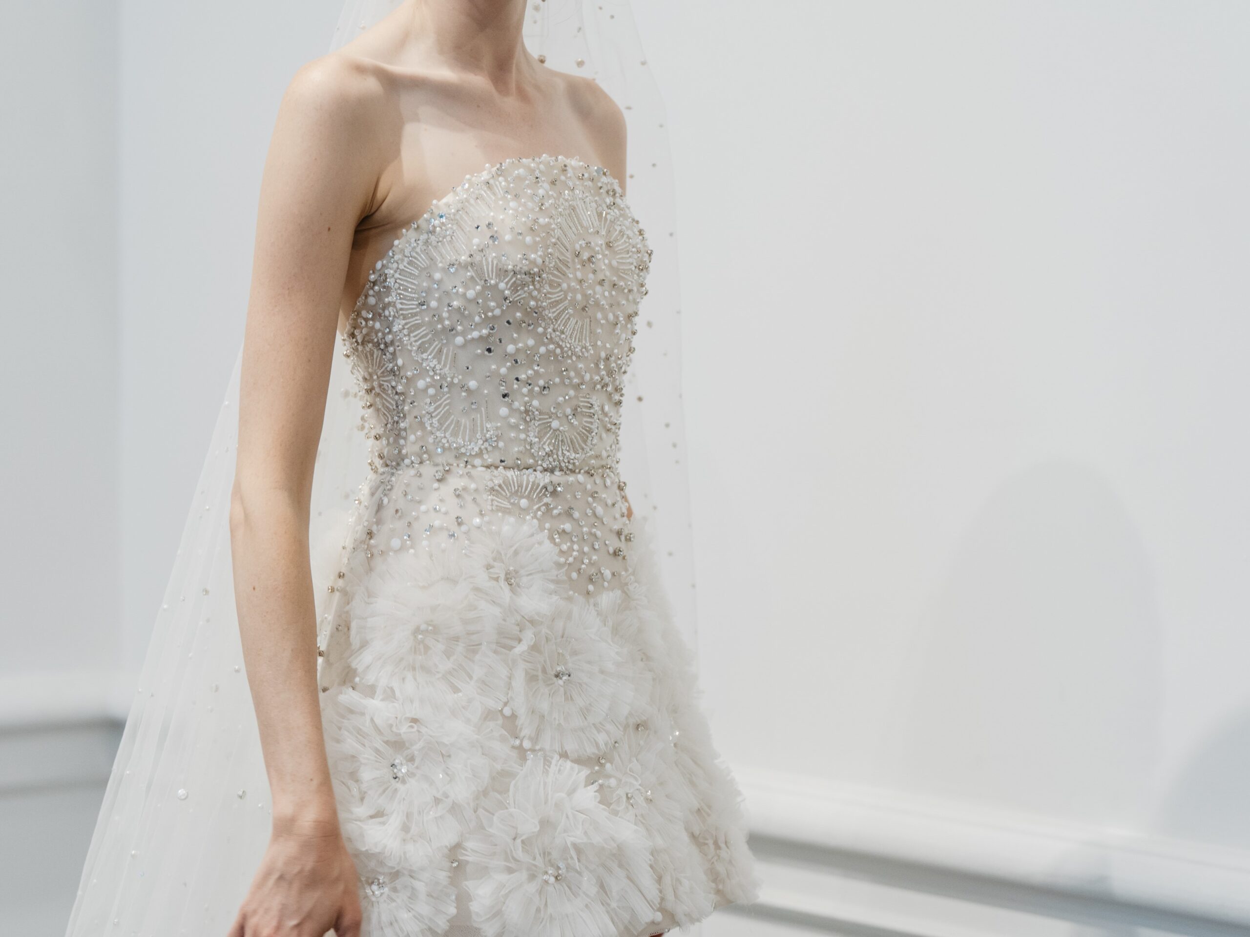 【2025秋冬ウェディングドレストレンド】ニューヨークブライダルファッションウィークレポート