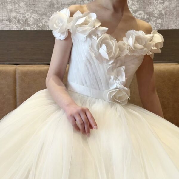 ザ コンダーハウスの花嫁におすすめしたいウエディングドレスのご紹介 ～VIKTOR&ROLF MARIAGE（ヴィクター アンド ロルフ マリアージュ）～