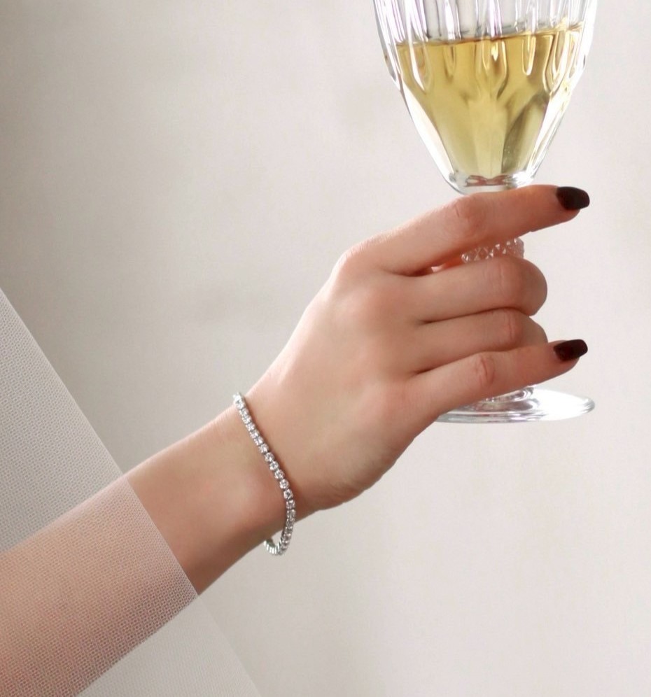 テニスジュエリーが紡ぐ、花嫁のラグジュアリー