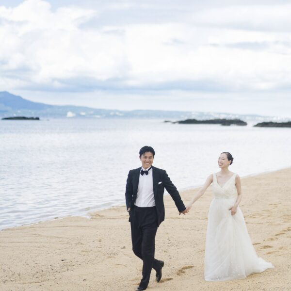 沖縄フォトギャラリーvol.2-白砂と青い波が織りなす沖縄のビーチフォトの魅力