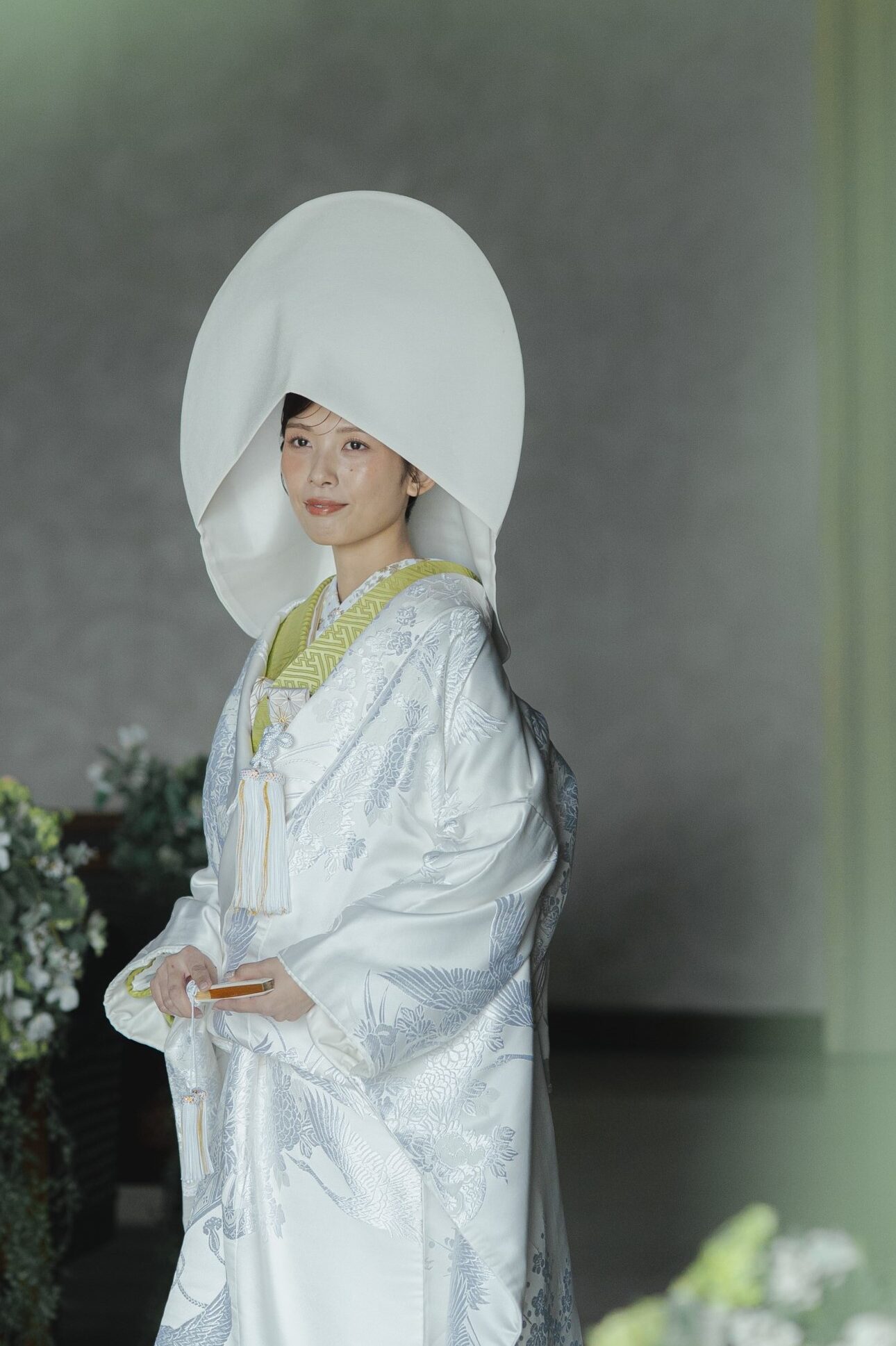 ザ ルイガンズ スパ＆リゾートのチャペルで白無垢にみを包むご新婦様。